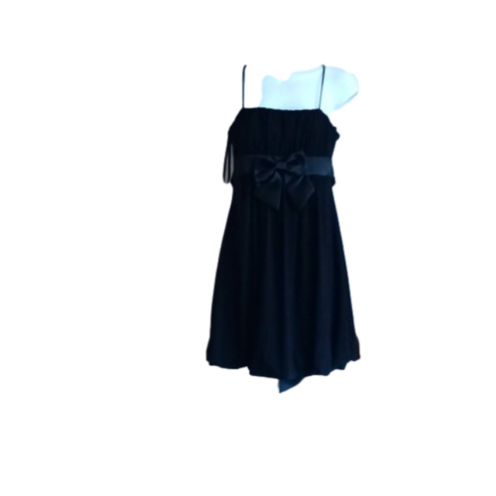 SHORT black dress